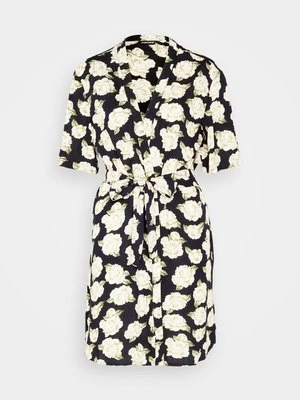 Kurtka wiosenna Pieces