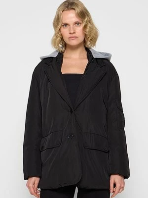 Kurtka wiosenna sandro