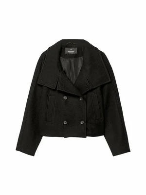 Kurtka wiosenna Stradivarius