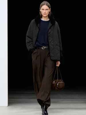 Kurtka Z Falistymi Przeszyciami - Czarny - Massimo Dutti - Female