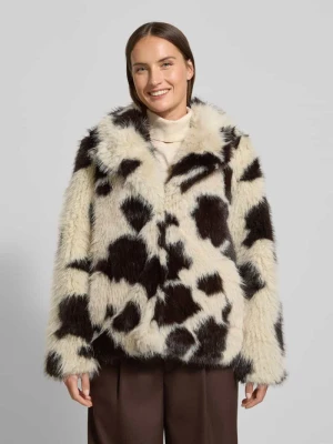 Kurtka z imitacji futra model ‘Bemio Cow Jacket’ b.Young