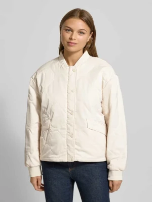 Kurtka z kieszeniami z patką model ‘Hallinu’ Opus