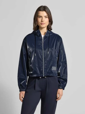 Kurtka z nadrukiem z napisem model ‘Basic’ monari