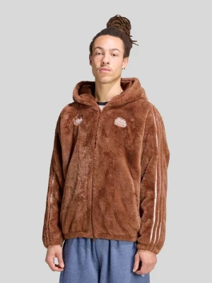 Kurtka z pluszu o kroju relaxed fit z kapturem i naszywkami adidas Originals Czekoladowy