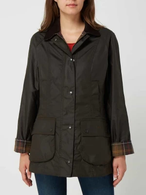 Kurtka z woskowanej bawełny model 'Beadnell Wax' Barbour Oliwkowy