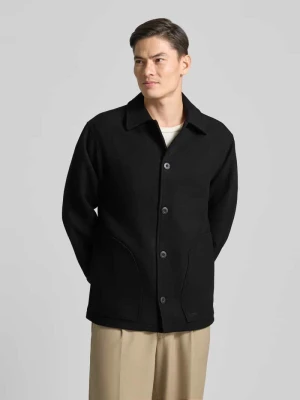 Kurtka z wykładanym kołnierzem i listwą guzikową model ‘CAVE’ Forét