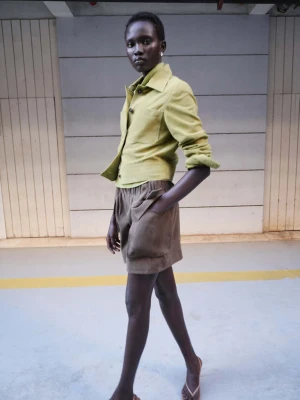 Kurtka zamszowa z guzikami pastelowa zieleń - Kobieta - - MANGO