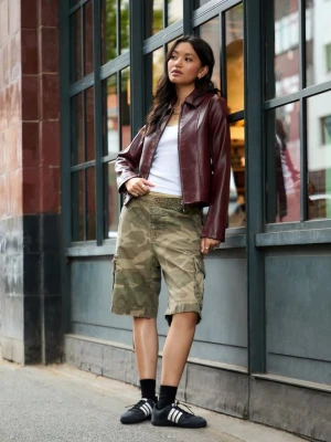 Kurtka ze skóry ekologicznej BDG Urban Outfitters czerwony