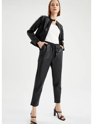 Kurtka ze skóry ekologicznej DeFacto