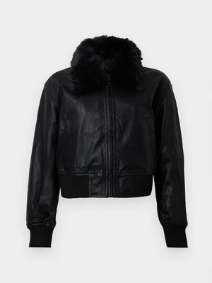 Kurtka ze skóry ekologicznej GAP