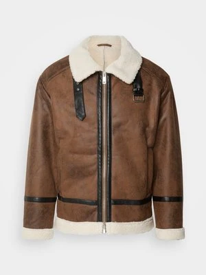 Kurtka ze skóry ekologicznej lindbergh