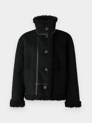 Kurtka ze skóry ekologicznej Object