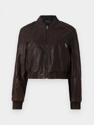 Kurtka ze skóry ekologicznej Stradivarius