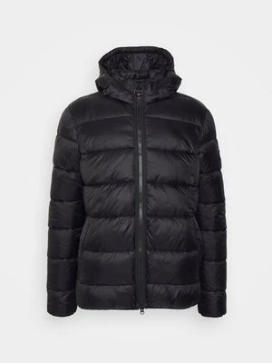 Kurtka zimowa Barbour International
