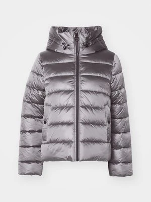 Kurtka zimowa Barbour International