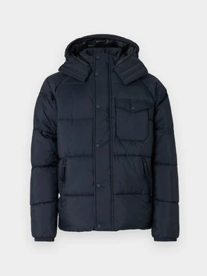 Kurtka zimowa Barbour International