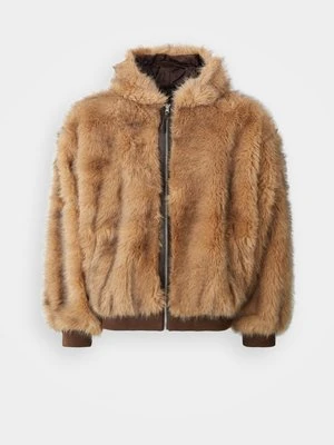 Kurtka zimowa BDG Urban Outfitters