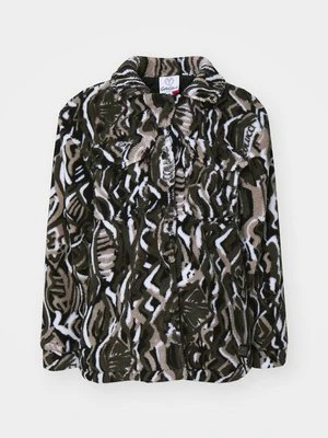 Kurtka zimowa carlo colucci