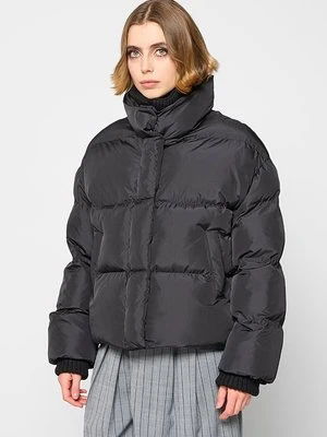 Kurtka zimowa closed