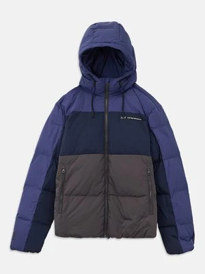 Kurtka zimowa EA7 Emporio Armani niebieski