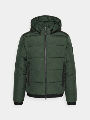 Kurtka zimowa EA7 Emporio Armani oliwkowy