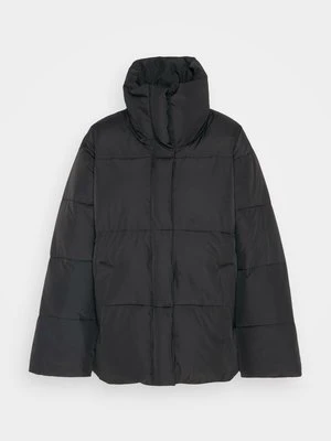 Kurtka zimowa Gestuz