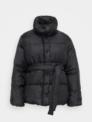 Kurtka zimowa Gina Tricot Petite