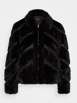 Kurtka zimowa Vero Moda Petite