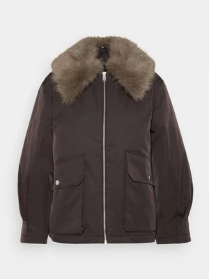 Kurtka zimowa Vero Moda Petite