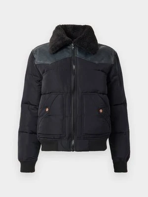 Kurtka zimowa Wrangler