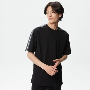 Lacoste Erkek Relaxed Fit Bisiklet Yaka Siyah T-Shirt