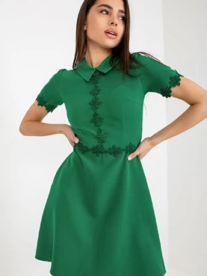 Lakerta Zielona rozkloszowana sukienka koktajlowa z koronką