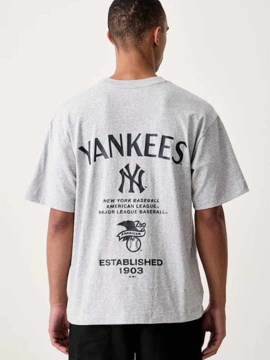 Zdjęcie produktu 47 brand T-shirt męski z bawełną MLB New York Yankees szary
