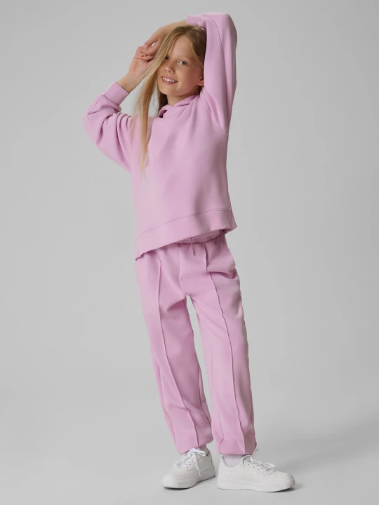 Zdjęcie produktu 4F Bluza dresowa regular z modalem dziewczęca - fioletowa 134 / 140 (8-10 lat)