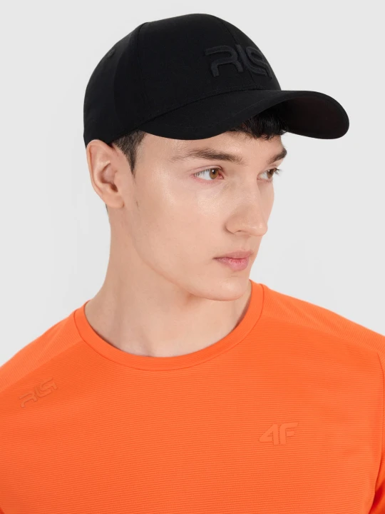 Zdjęcie produktu 4F Czapka z daszkiem 4F x Robert Lewandowski - czarna Uniwersalny