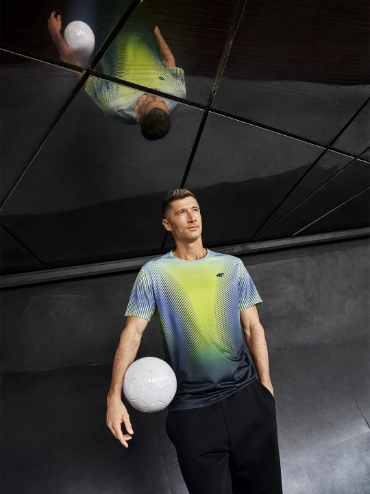 Zdjęcie produktu 4F Koszulka szybkoschnąca z nadrukiem męska 4F x Robert Lewandowski - zielona L