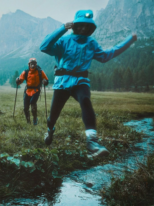 Zdjęcie produktu 4F Kurtka trekkingowa przeciwdeszczowa membrana 20000+ damska - niebieska XS