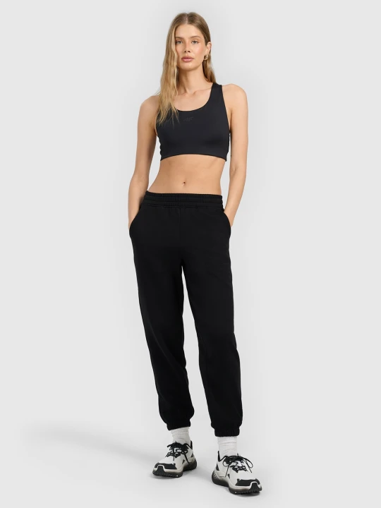 Zdjęcie produktu 4F Spodnie dresowe joggery damskie - czarne XL