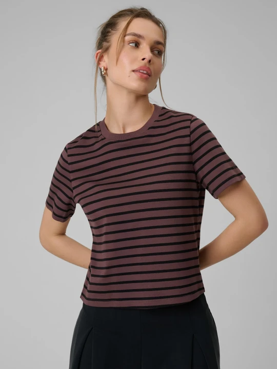 Zdjęcie produktu 4F T-shirt regular gładki damski - brązowy XS
