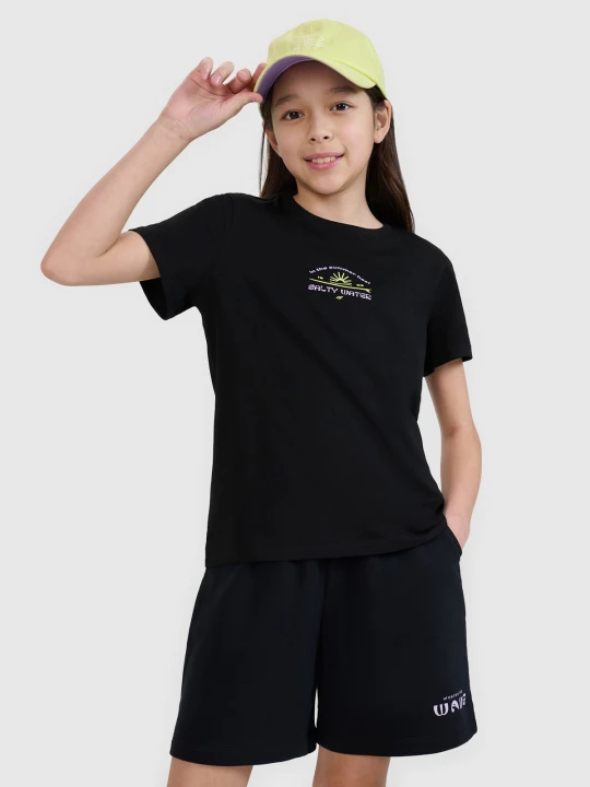 Zdjęcie produktu 4F T-shirt regular z nadrukiem dziewczęcy - czarny 128 (7-8 lat)