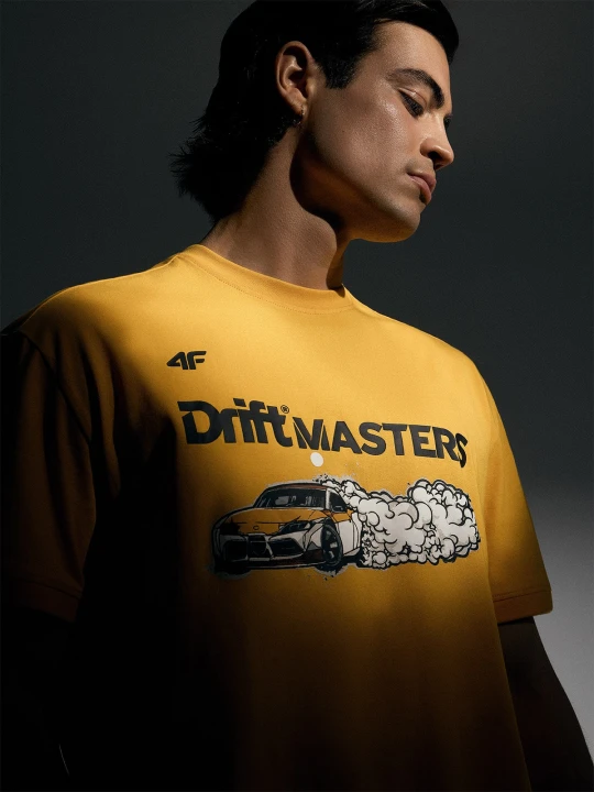 Zdjęcie produktu 4F T-shirt regular z nadrukiem uniseks 4F | Drift Masters - żółty M