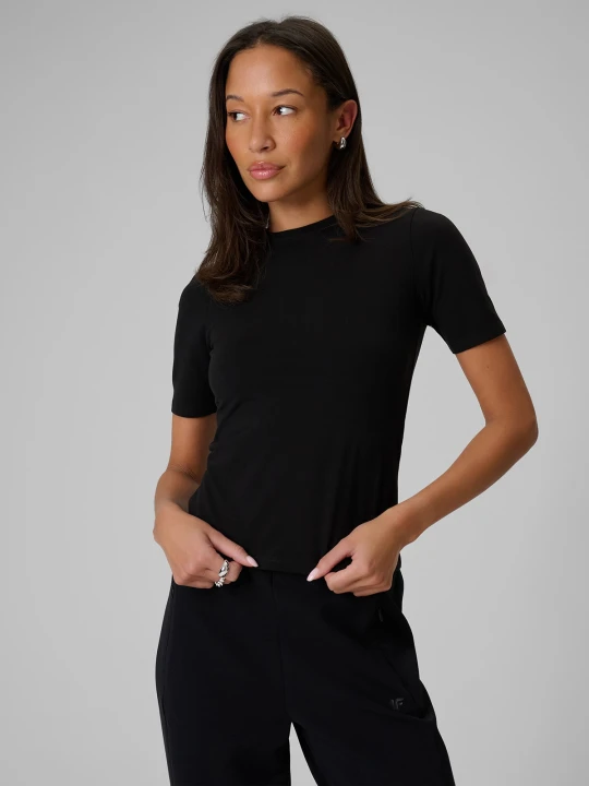 Zdjęcie produktu 4F T-shirt slim gładki damski - czarny S