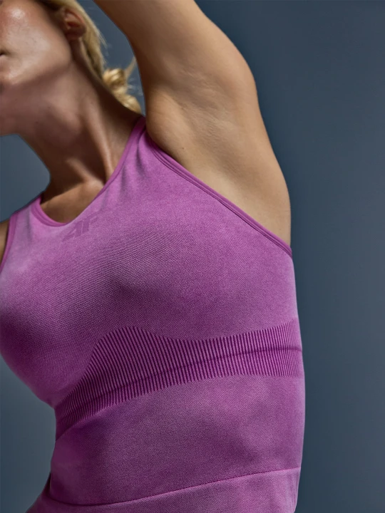 Zdjęcie produktu 4F Top do jogi i pilatesu slim szybkoschnący damski - różowy XS / S