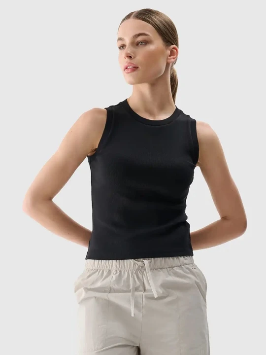 Zdjęcie produktu 4F Top w kolorze czarnym rozmiar: XS