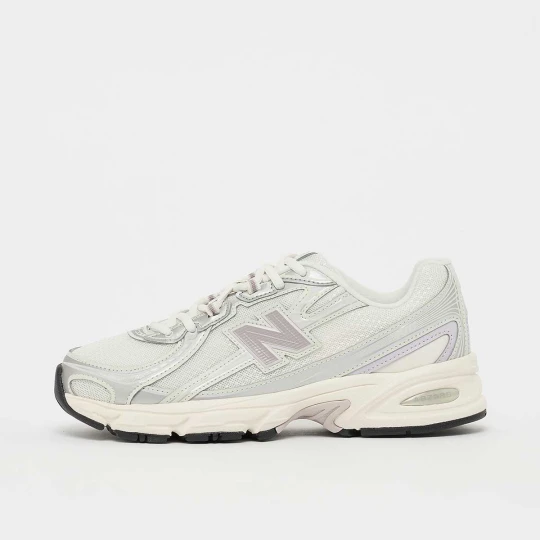 Zdjęcie produktu 740 New Balance srebrny