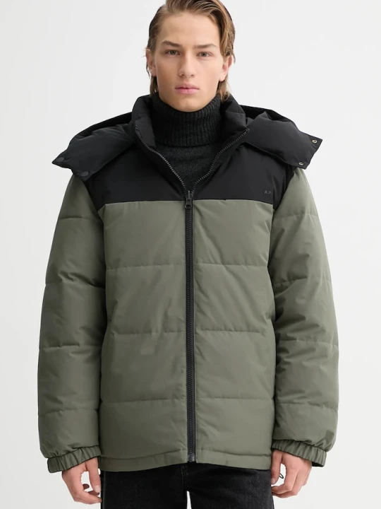 Zdjęcie produktu A.P.C. kurtka dwustronna Doudoune Sam zielony