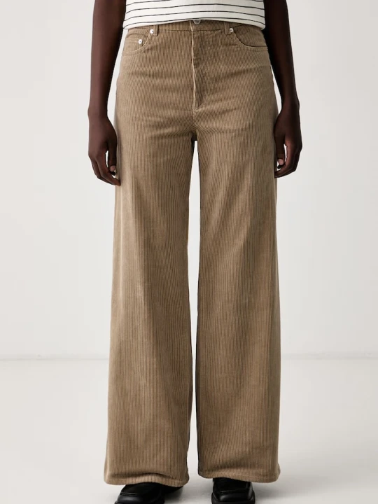 Zdjęcie produktu A.P.C. spodnie wide leg damskie sztruksowe jean clyde beżowy