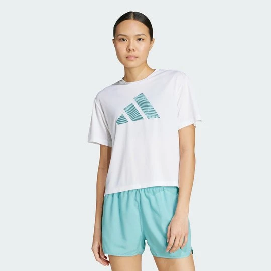 Zdjęcie produktu Adi365 Running Essentials Brand Love T-Shirt Adidas biały