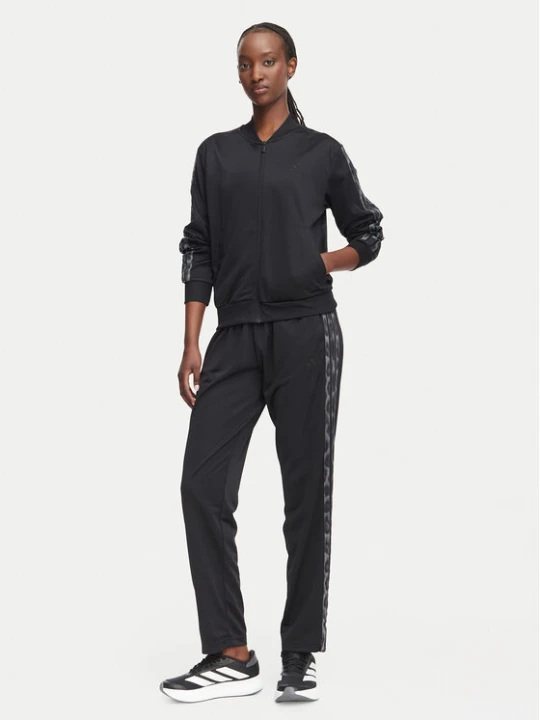Zdjęcie produktu adidas Dres Essentials 3-Stripes KG1875 Czarny Regular Fit