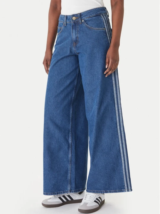 Zdjęcie produktu adidas Jeansy Firebird Adilenium KD2906 Niebieski Wide Leg